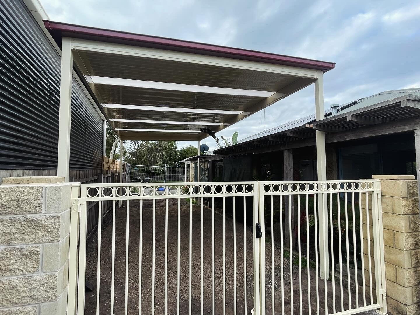 Skillion Caravan/Boatport- 8m (L) x 4m (W)