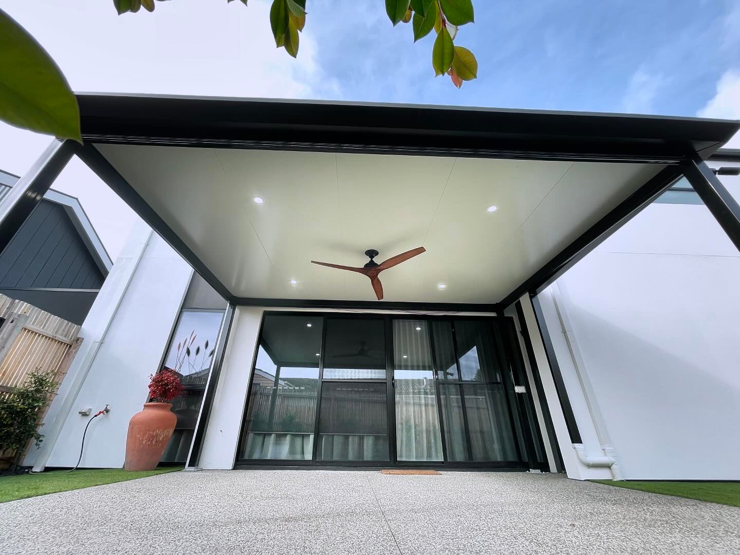 Free Standing Flat Patio Roofs